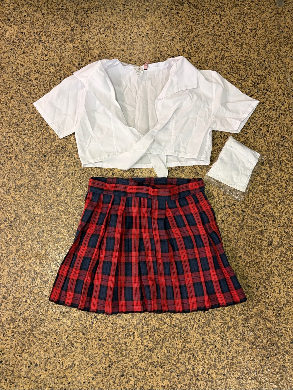 Leg Avenue Plaid Schoolgirl Halloween Costume S/M